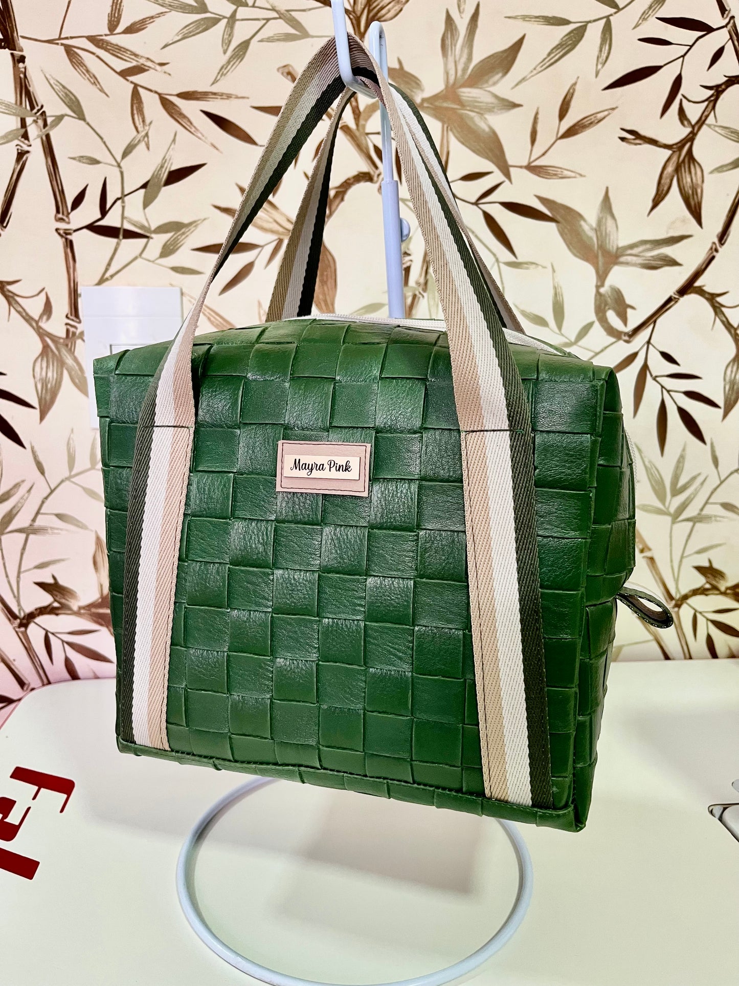 ✨Frasqueira Térmica MP "Lila"✨