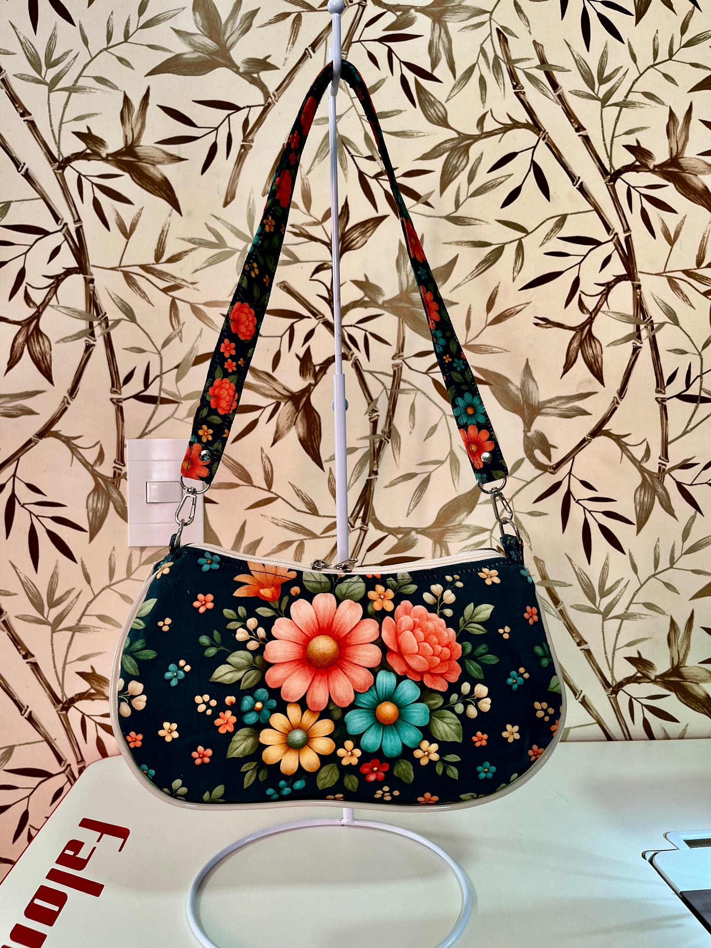 ✨ Bolsa baguete MP “Lívia” ✨